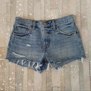 Levi’s | 501 Cutoff Shorts